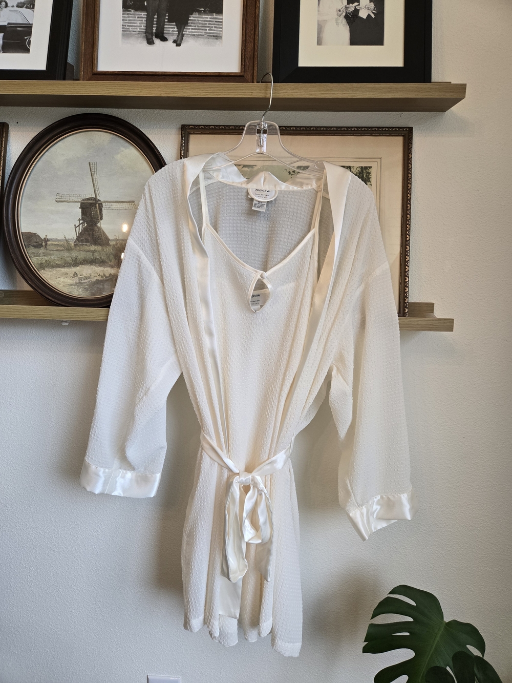 Vintage | Ivory Robe And Slip Set | Size Medium | Bridal